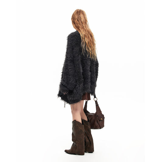 NUHT “Defocus Area” Loose Faux Mink Sweater(Black)