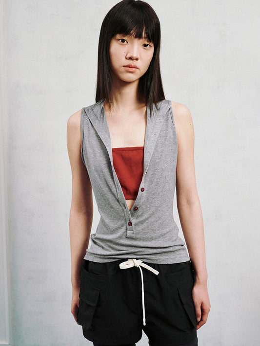 Layered color contrast tank top