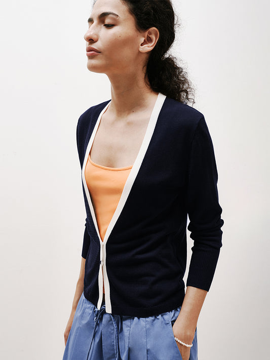 V-neck knitted cardigan