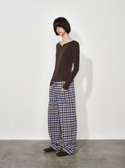 Lace-Trimmed Sweetheart Neckline Long Sleeve Tee