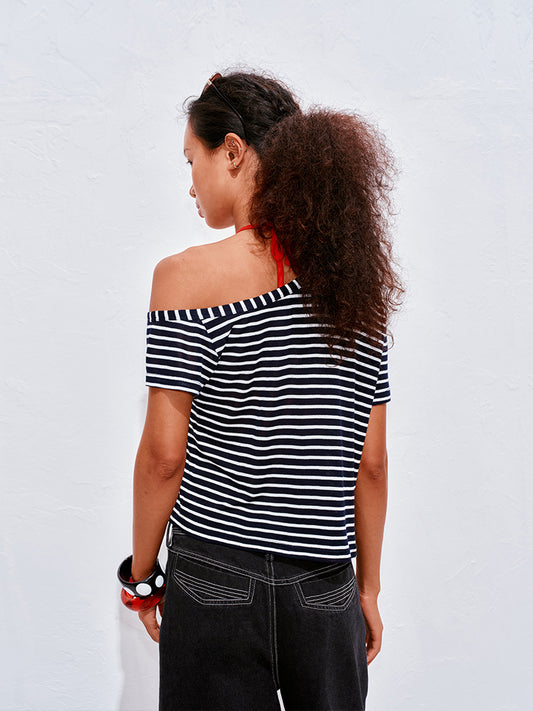 Striped one-shoulder T-shirt