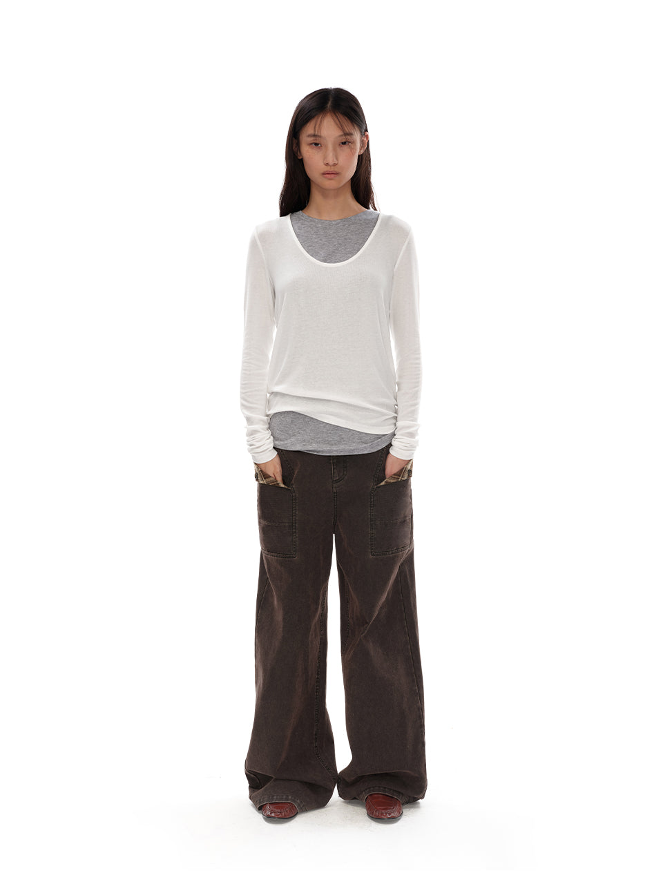 Double-pocket straight-leg cargo pants