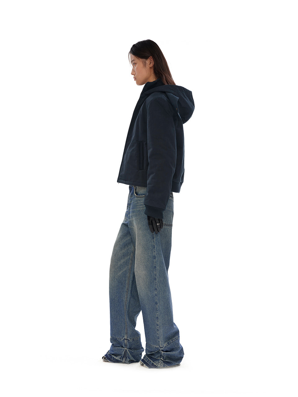 Retro jeans with pleated hems