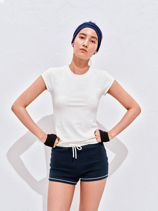 Slim fit round neck basic T-shirt