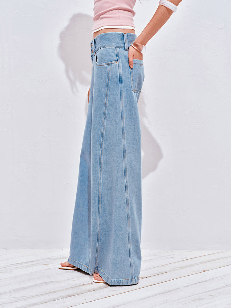 Light blue wide-waistband jeans